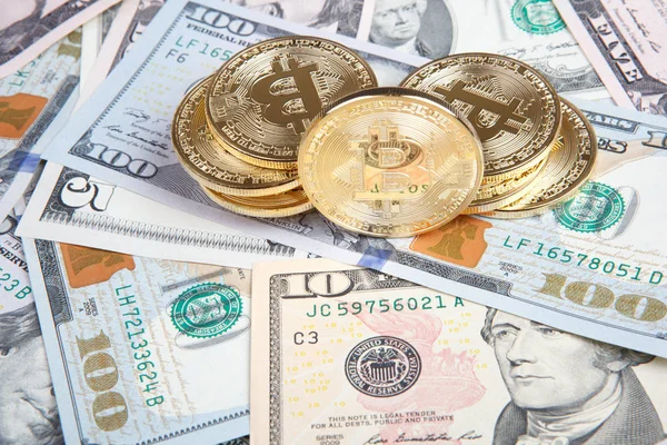 Dolarlı Bitcoin paraları