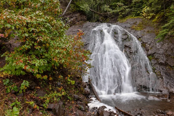 Jacobs falls ist ein wasserfall im nördlichen michigan — Stockfoto