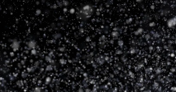 黒を背景にした自然の白い冬の雪 — ストック写真