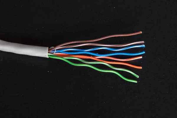 Câble Ethernet Avec Toutes Les Paires Non Torsadées — Photo