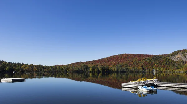 Lac-Superieur, Mont-tremblant, Quebec, Canada — Stockfoto
