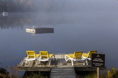 Lac-Superieur rıhtımı, Mont-tremblant, Quebec, Kanada