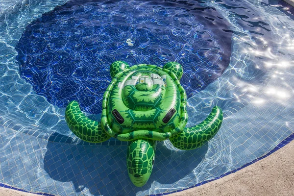 Cancun, Riviera Maya, Meksika için Yüzme Havuzu — Stok fotoğraf