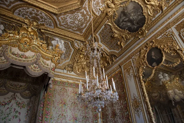 Interiéry a podrobnosti o Chateau de Versailles, Francie — Stock fotografie