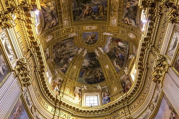 Bazilika Sant Andrea della Valle, Řím, Itálie — Stock fotografie