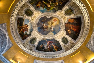 Apollon Galerisi, Louvre, Paris, Fransa