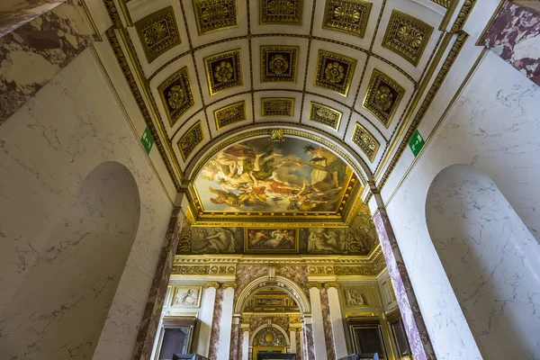 Sully wing, The Louvre, Paris, France — Stock Photo, Image