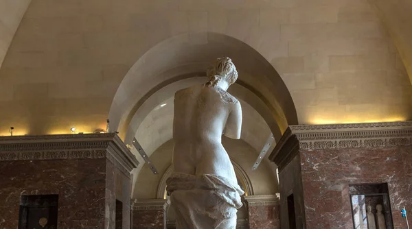 Venus 米洛，罗浮宫，巴黎，法国 — 图库照片