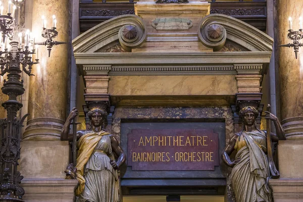 Palais Garnier, Opera w Paryżu, wnętrza i szczegóły — Zdjęcie stockowe