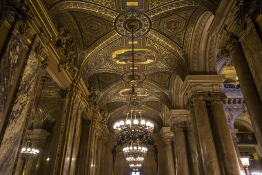 Palais Garnier'e, Paris Opera, iç ve Ayrıntılar