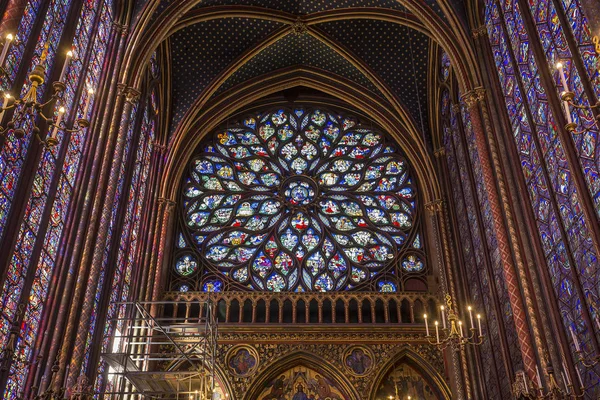 De kerk van Sainte Chapelle, Paris, Frankrijk — Stockfoto