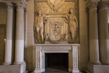 Caryatids Oda, Louvre, Paris, Fransa