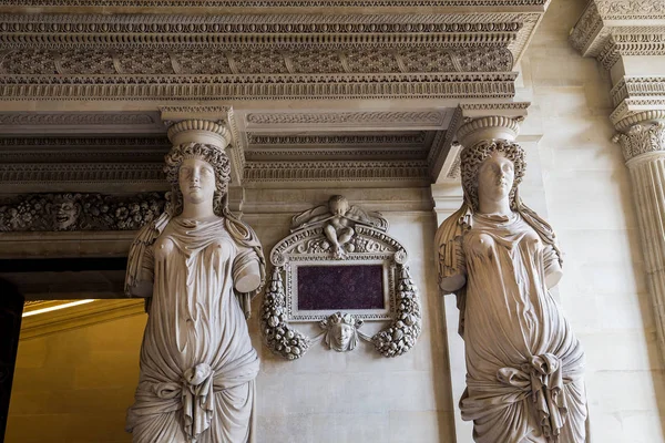 The Caryatids room, El Louvre, París, Francia — Foto de Stock