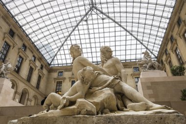 Marly square, Louvre, Paris, Fransa