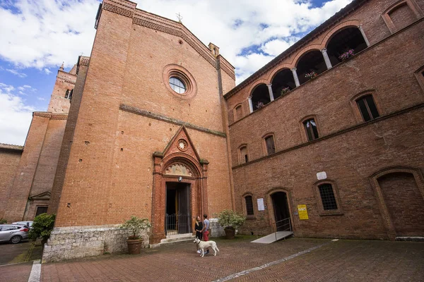 修道院的蒙特 Oliveto 马焦雷，托斯卡纳，意大利 — 图库照片
