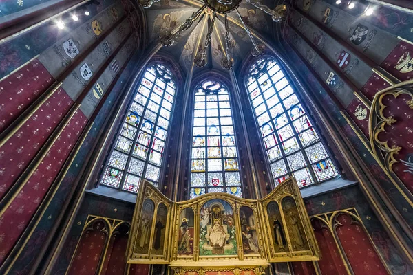 Интерьеры собора Нотр-Дам-д "Анверс, Анверс, Бельгия — стоковое фото