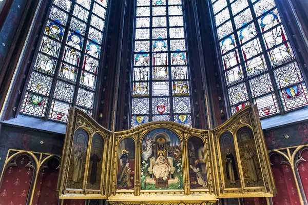 Interiores da catedral de Notre dame d 'Anvers, Anvers, Bélgica — Fotografia de Stock
