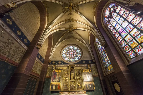 Interiores de la catedral de Notre Dame d 'Anvers, Anvers, Bélgica — Foto de Stock