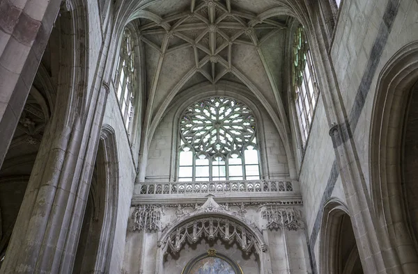 St Gervais St Protais cathedral, Givors, Oise, France — Stock Photo, Image