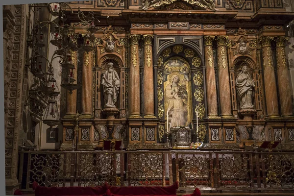 Interiors of Seville cathedral, Seville, Andalusia, spain — Stock Photo, Image