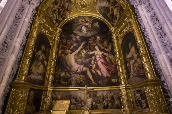 Interiores da catedral de Sevilha, Sevilha, Andaluzia, Espanha — Fotografia de Stock