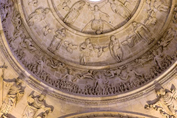 Интерьеры Севильского собора, Севилья, Андалусия, Испания — стоковое фото