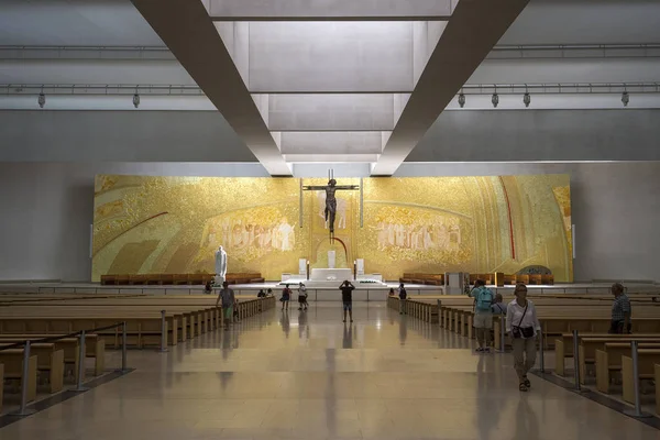 Fatima Portugal Junio 2017 Interiores Basílica Santa Trinidad Santuario Fátima — Foto de Stock