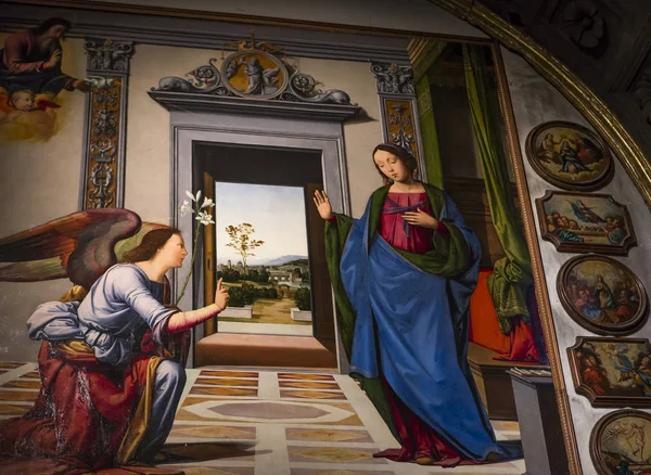 Interiør og detaljer om Volterra domkirke, Volterra, Italia – stockfoto