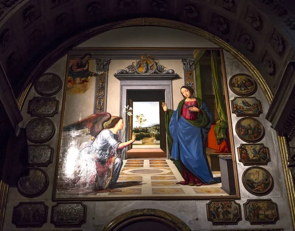 Interiores y detalles de la catedral de Volterra, Volterra, Italia — Foto de Stock