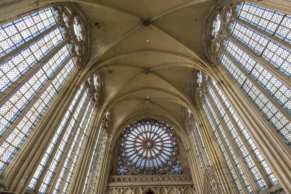 Igreja de Saint Germer de Fly, Oise, França — Fotografia de Stock