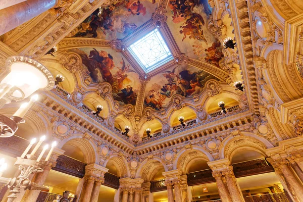 Palais Garnier'e, Paris Opera, iç ve Ayrıntılar