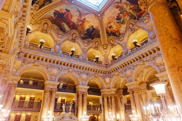 Den Palais Garnier, Paris Opera, inredning och Detaljer — Stockfoto
