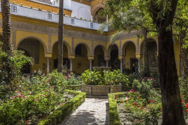 Seville, Endülüs, İspanya, 24 Mayıs 2017: iç ve ayrıntılarını Palacio de las duenas, 24 Mayıs 2017 Seville, andalusia, İspanya