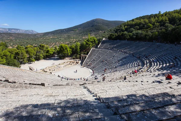 Theater van Epidaurus, Peloponnesos, Griekenland — Stockfoto