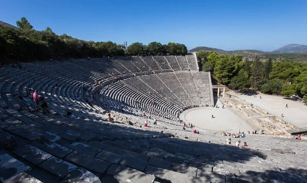 Theater van Epidaurus, Peloponnesos, Griekenland — Stockfoto