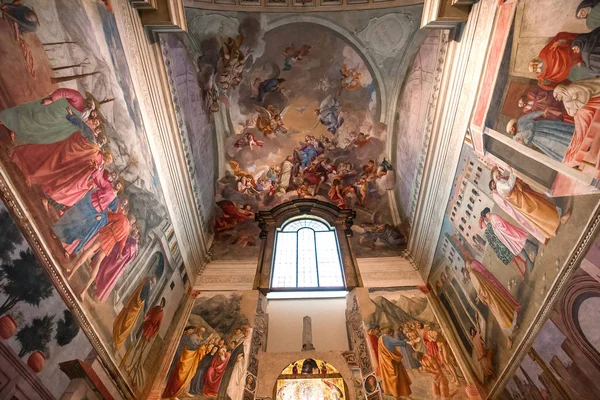 Interiores de la capilla de Brancacci, Florencia, Italia — Foto de Stock