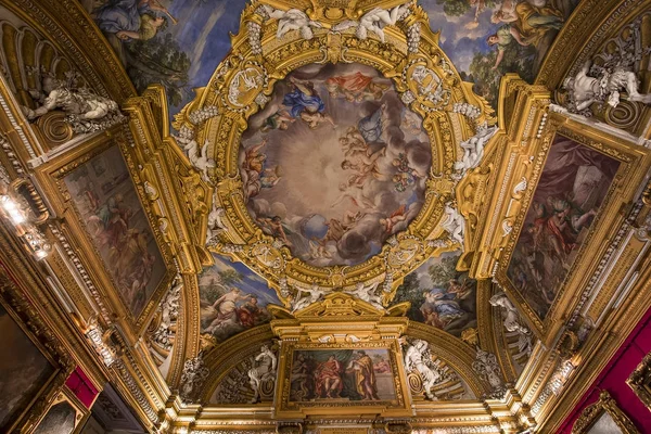 Interiores do Palazzo Pitti, Florença, Itália — Fotografia de Stock