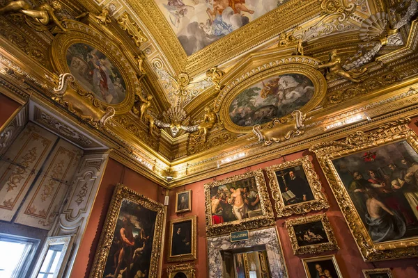 Interieur van het Palazzo Pitti, Florence, Italië — Stockfoto