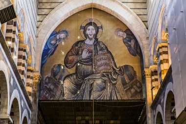 Pisa, İtalya, 06 Haziran 2016: iç mekanlar ve mimari detaylar Pisa Katedrali, 06 Haziran 2016 Pisa, İtalya