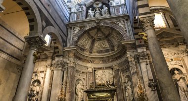 Pisa, İtalya, 06 Haziran 2016: iç mekanlar ve mimari detaylar Pisa Katedrali, 06 Haziran 2016 Pisa, İtalya