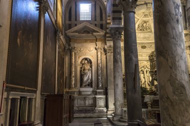 Pisa, İtalya, 06 Haziran 2016: iç mekanlar ve mimari detaylar Pisa Katedrali, 06 Haziran 2016 Pisa, İtalya