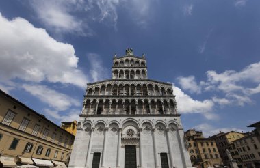 Lucca, İtalya, 04 Haziran 2016: mimari detaylar San Martin duomo Katedrali, 04 Haziran 2016 Lucca, Toskana, İtalya