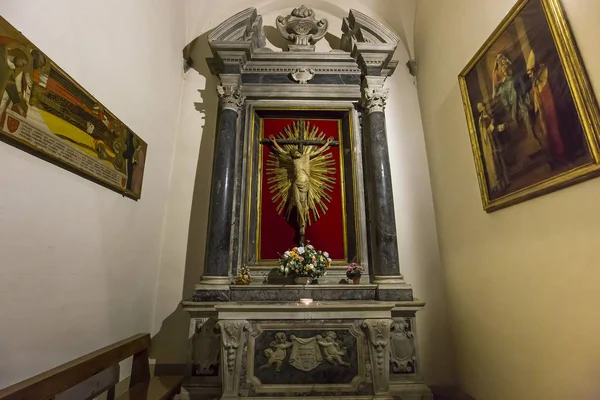 意大利卢卡 2016年6月7日 2016年6月7日 意大利托斯卡纳卢卡圣保利诺教堂的建筑细节 — 图库照片