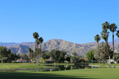 Rancho Mirage, California'da - 03 Nisan 2015: golf sahası görünümü Ana ilham golf turnuvasında Lpga tur, 03 Nisan 2015 The Mission Hills şehir kulübü, Rancho Mirage, Kaliforniya