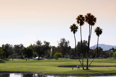 Rancho Mirage, California'da - 03 Nisan 2015: golf sahası görünümü Ana ilham golf turnuvasında Lpga tur, 03 Nisan 2015 The Mission Hills şehir kulübü, Rancho Mirage, Kaliforniya