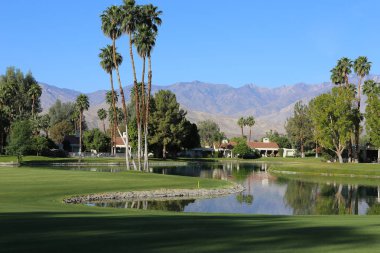 Rancho Mirage, California'da - 03 Nisan 2015: golf sahası görünümü Ana ilham golf turnuvasında Lpga tur, 03 Nisan 2015 The Mission Hills şehir kulübü, Rancho Mirage, Kaliforniya
