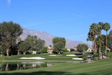 Rancho Mirage, California'da - 03 Nisan 2015: golf sahası görünümü Ana ilham golf turnuvasında Lpga tur, 03 Nisan 2015 The Mission Hills şehir kulübü, Rancho Mirage, Kaliforniya