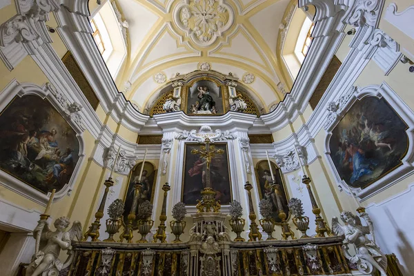 Anacapri, İtalya, 08 Haziran 2015: iç mekanlar ve mimari detaylar Chiesa San Michele Kilisesi, 08 Haziran 2015, Anacapri, Capri Adası, İtalya