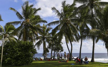 Kapak mechant kıyı şeridi, La Reunion Adası, Fransa