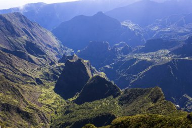 Piton Maido, La Reunion Adası üzerinden Mafate sirk